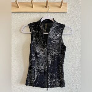 Koral Black & White Sleeveless Zip-Front Athletic Vest